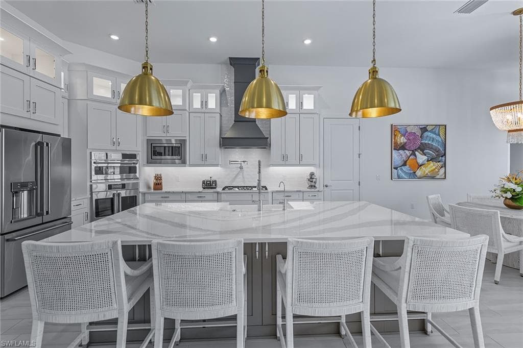 15326 Turin Dr, Naples, FL 34114-8