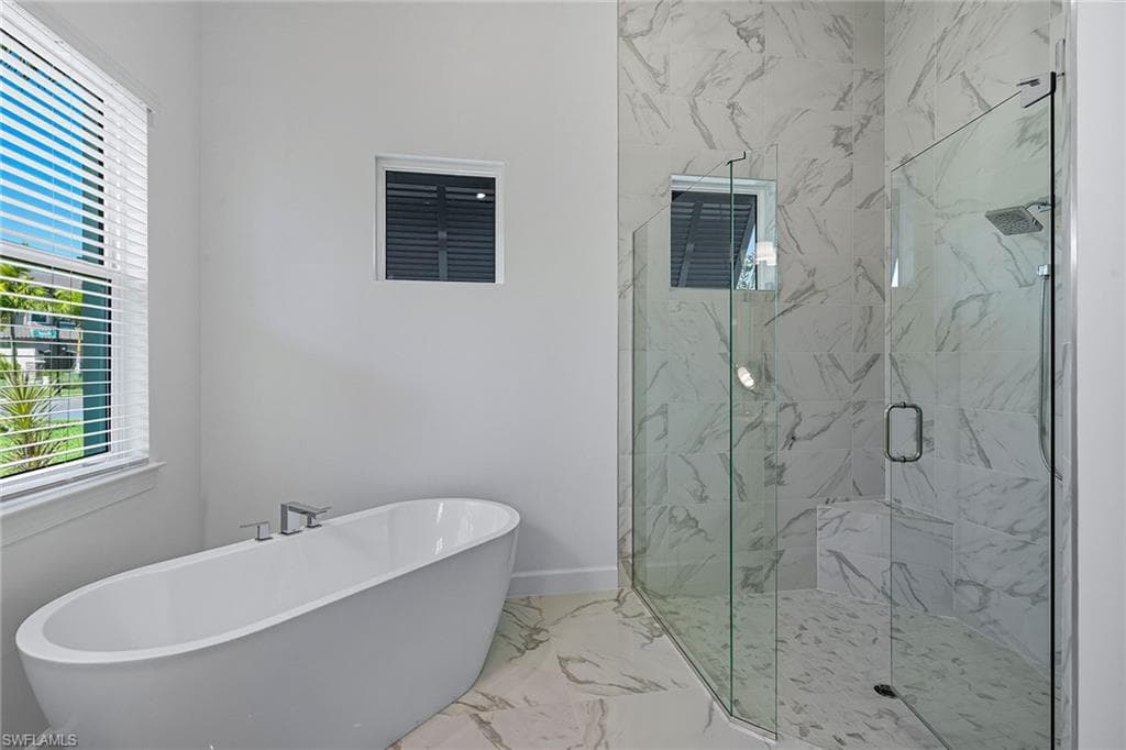 15326 Turin Dr, Naples, FL 34114-15