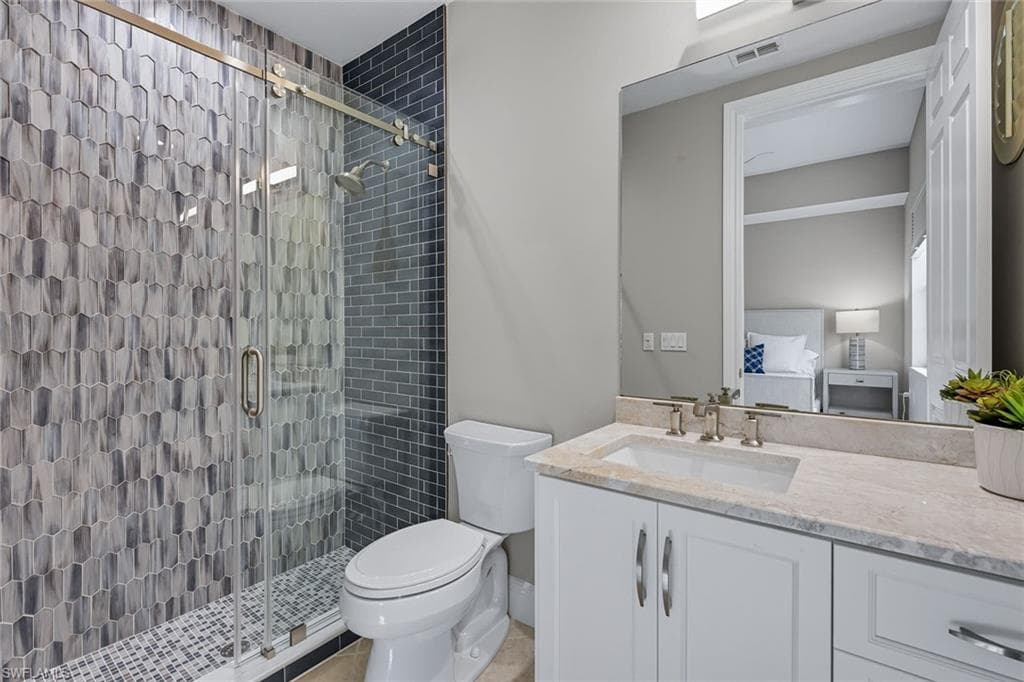 3705 Montreux Ln 104, Naples, FL 34114-17