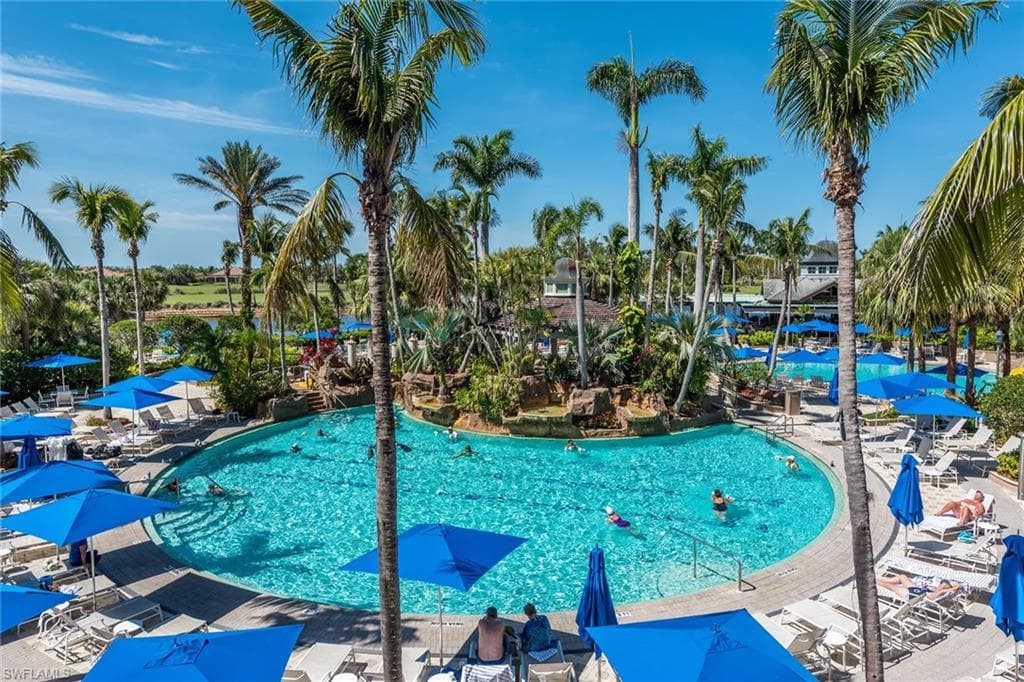 3705 Montreux Ln 104, Naples, FL 34114-36