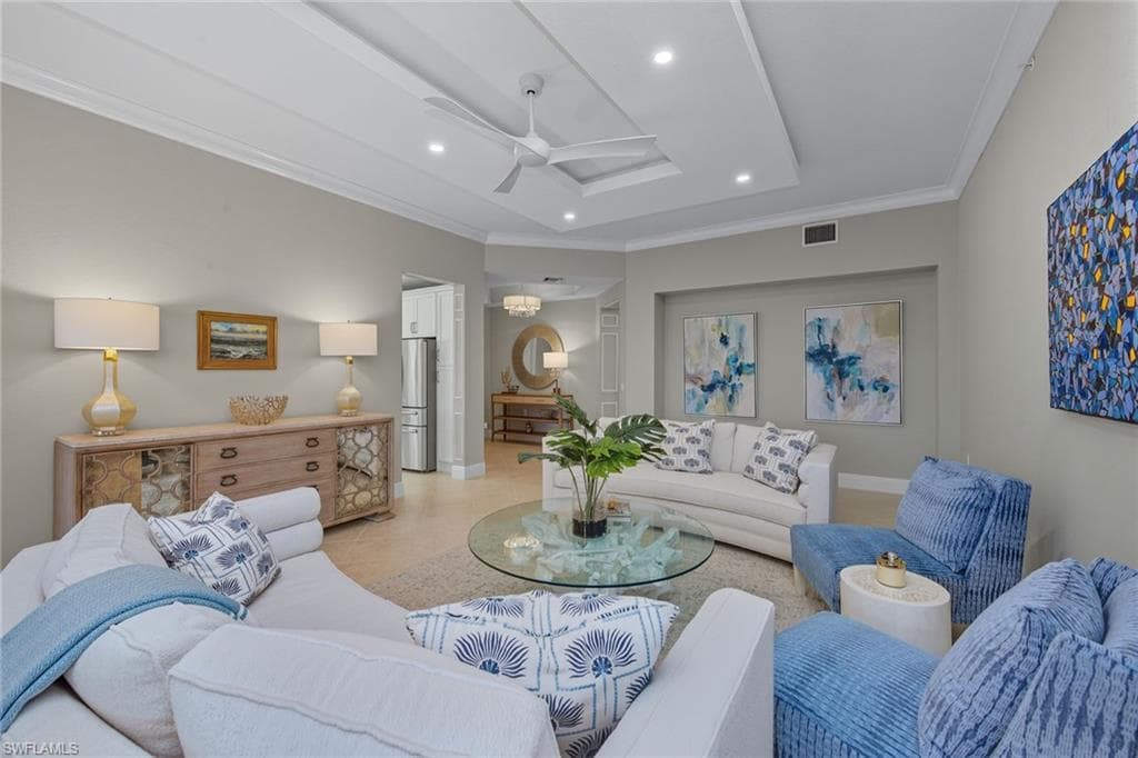 3705 Montreux Ln 104, Naples, FL 34114-3