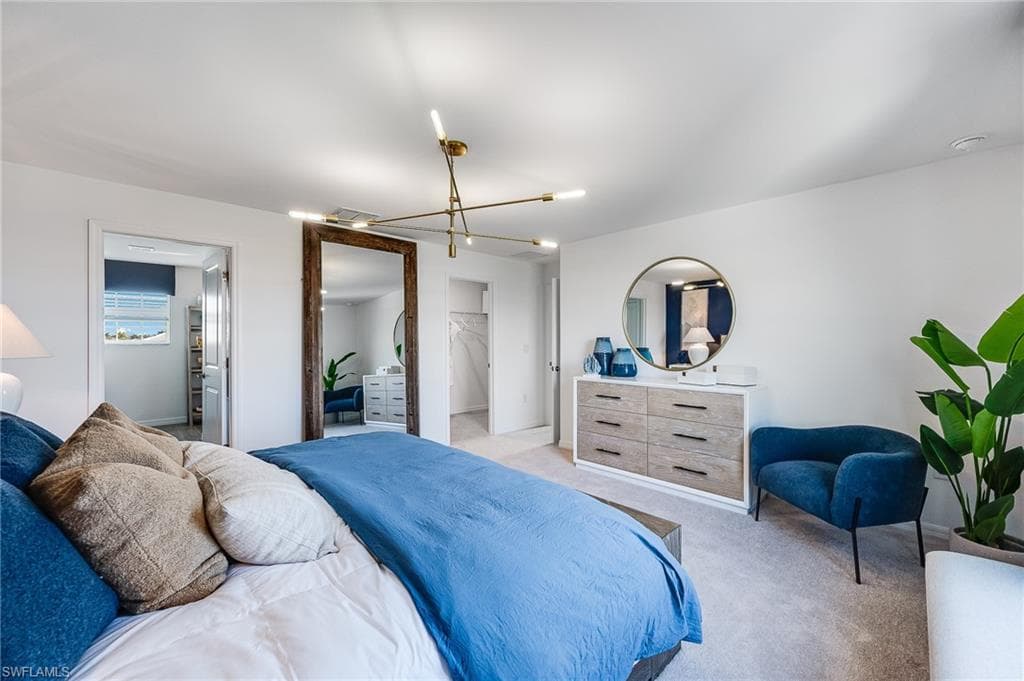 2318 Avocado Ln, Naples, FL 34120-22