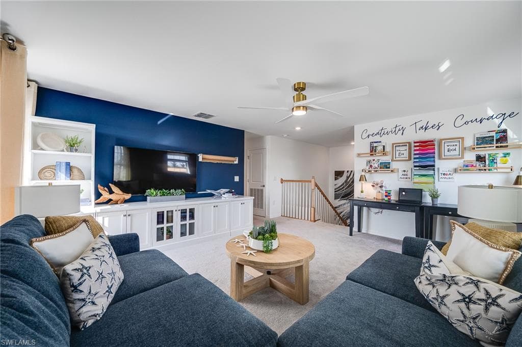 2318 Avocado Ln, Naples, FL 34120-28