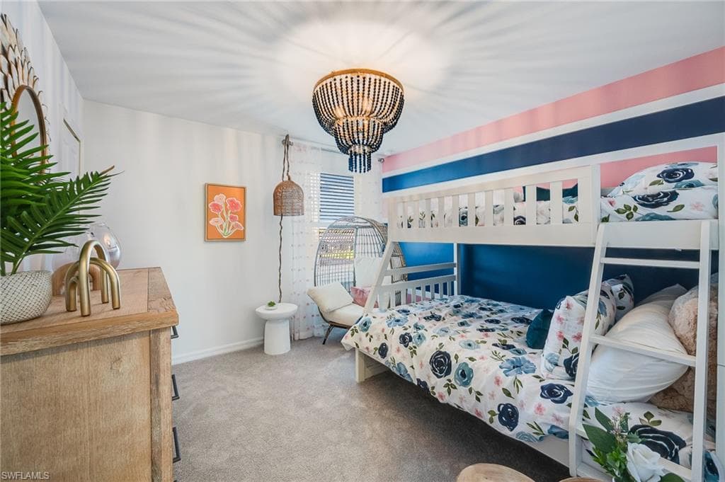 2318 Avocado Ln, Naples, FL 34120-34