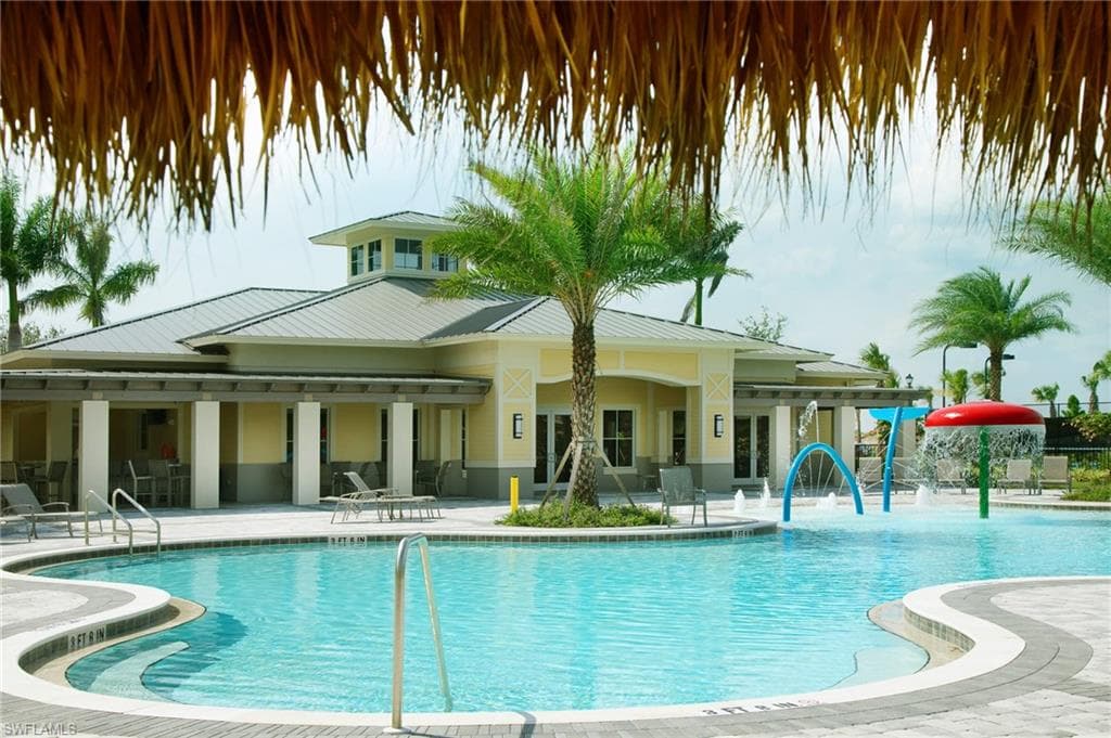 2318 Avocado Ln, Naples, FL 34120-44