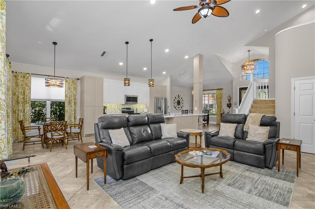 8816 Ventura Way, Naples, FL 34109-13