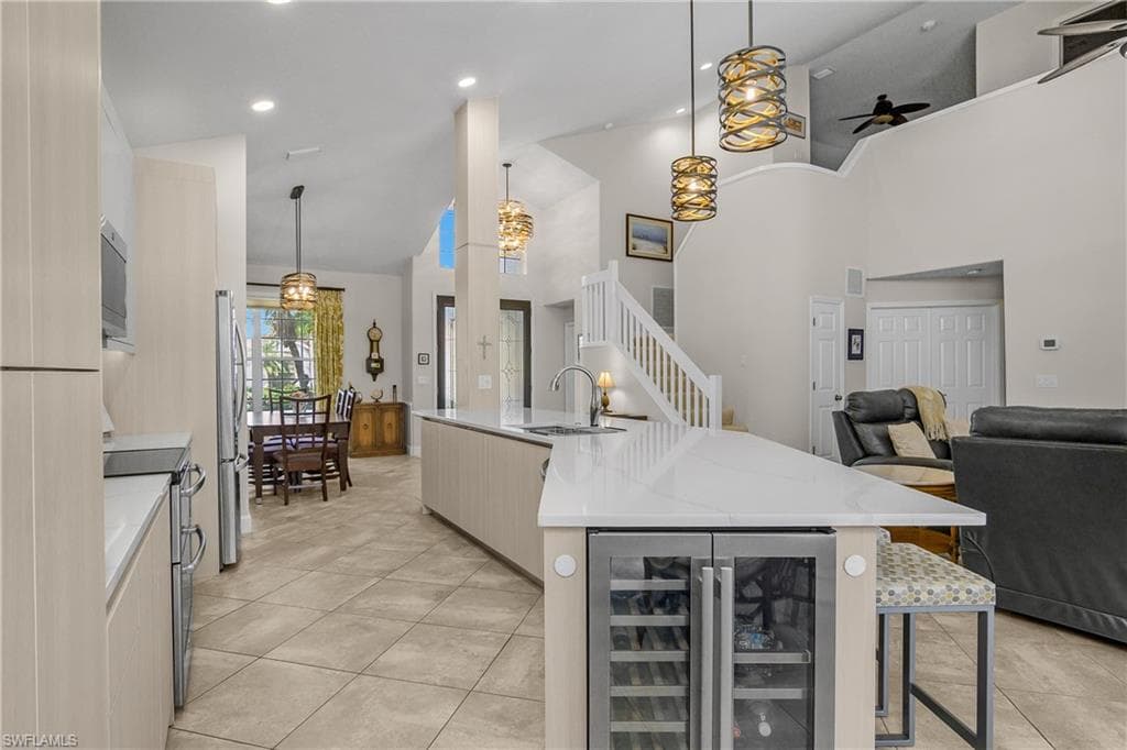 8816 Ventura Way, Naples, FL 34109-18