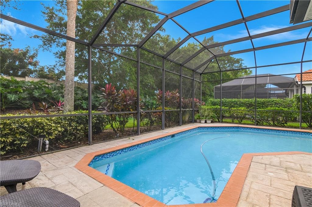 8816 Ventura Way, Naples, FL 34109-38