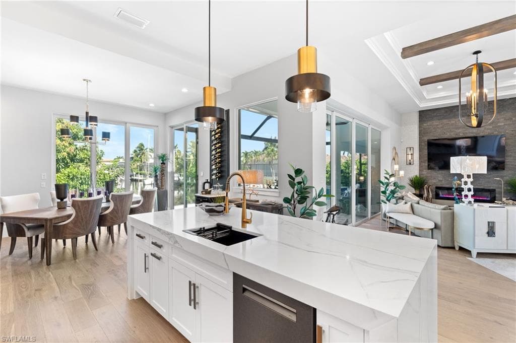 5 Covewood Ct, Marco Island, FL 34145-11