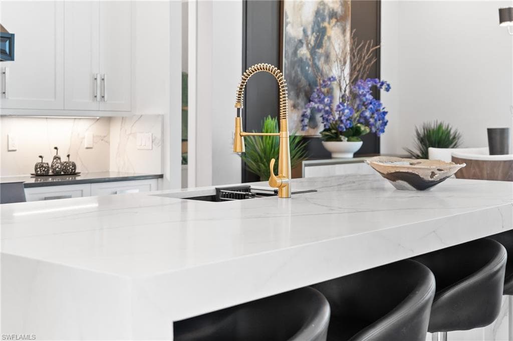 5 Covewood Ct, Marco Island, FL 34145-15