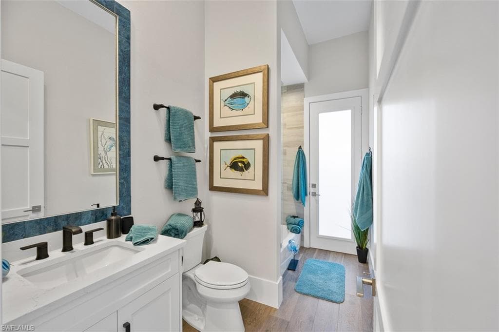 5 Covewood Ct, Marco Island, FL 34145-37