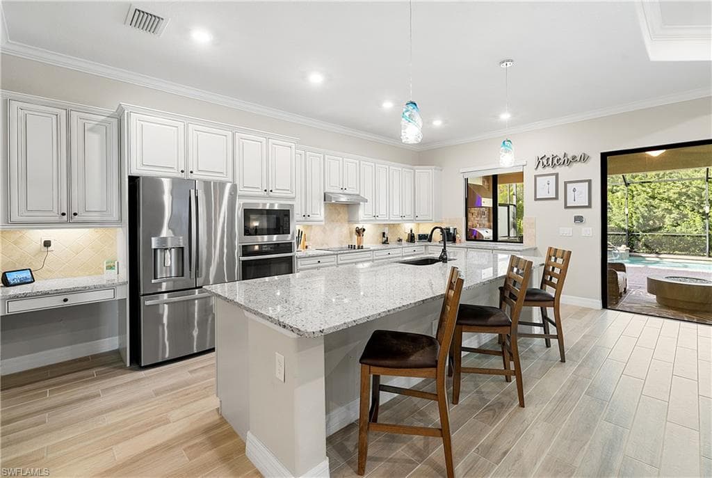 17240 Galway Run, Bonita Springs, FL 34135-20