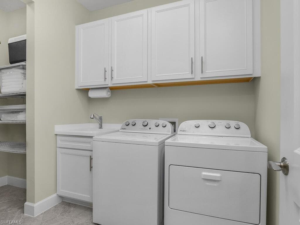 19100 Marquesa Dr, Fort Myers, FL 33913-32