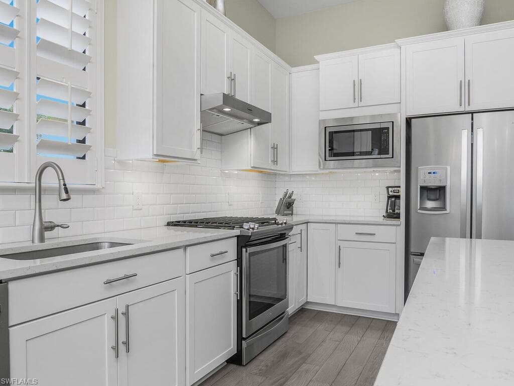 19100 Marquesa Dr, Fort Myers, FL 33913-7