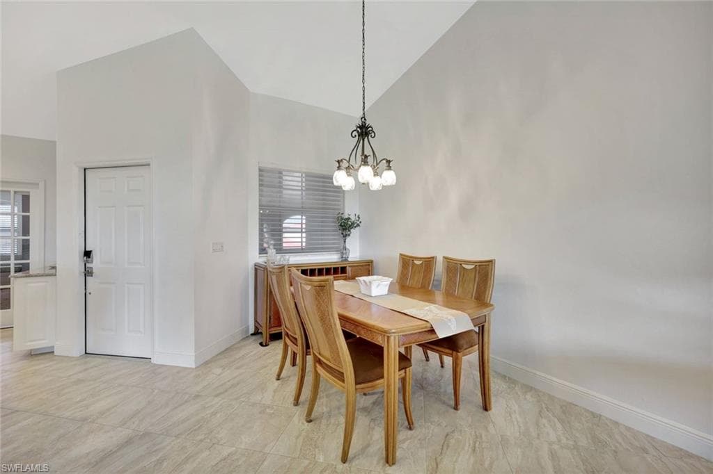 160 Waterside Cir 202, Marco Island, FL 34145-9