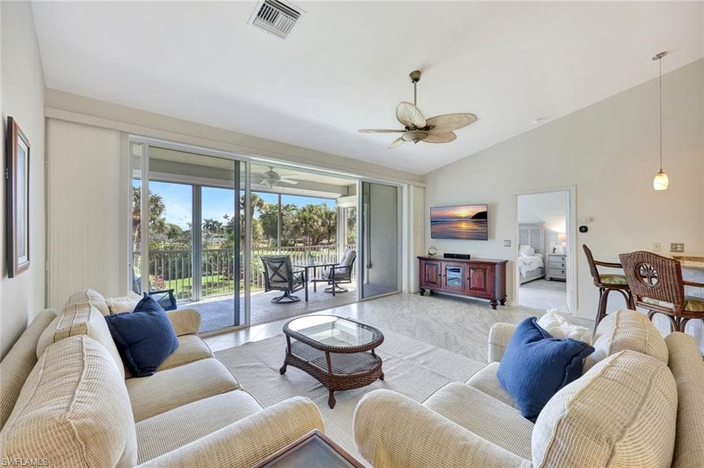 160 Waterside Cir 202, Marco Island, FL 34145-3