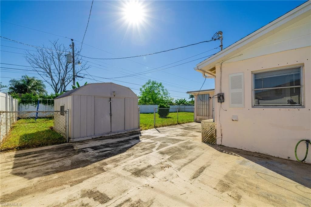 339 Beachwood Ave W, Lehigh Acres, FL 33936-24