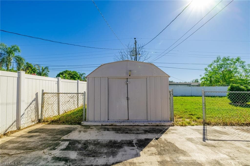 339 Beachwood Ave W, Lehigh Acres, FL 33936-26