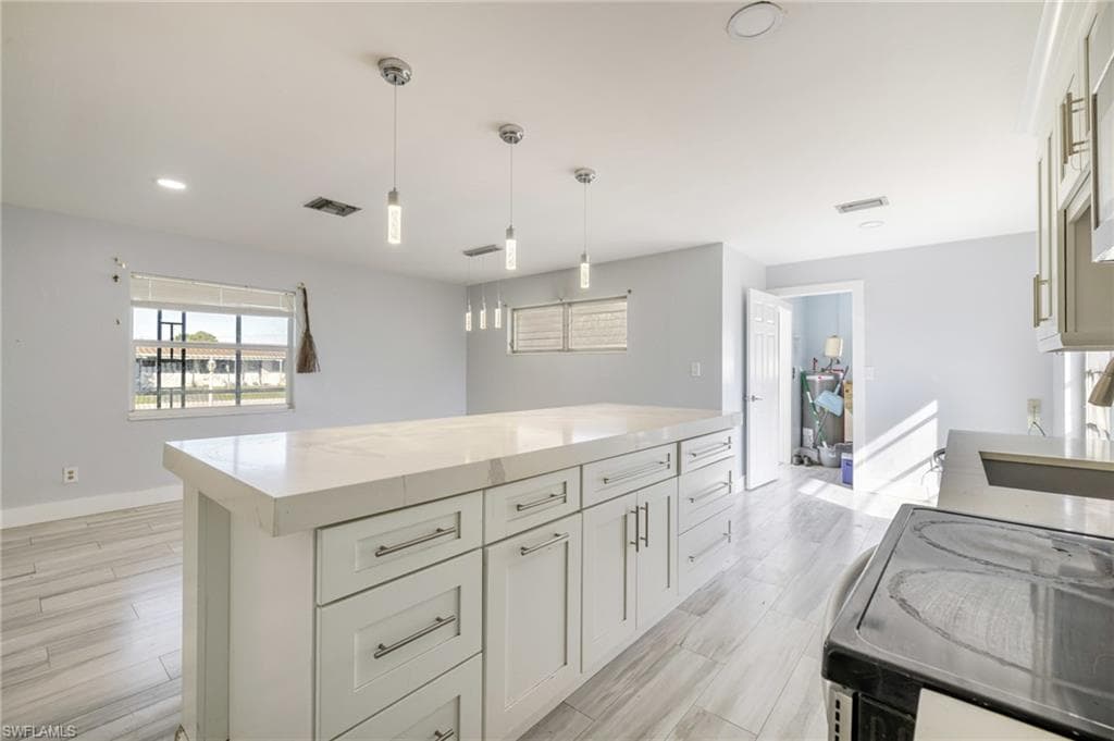 339 Beachwood Ave W, Lehigh Acres, FL 33936-4