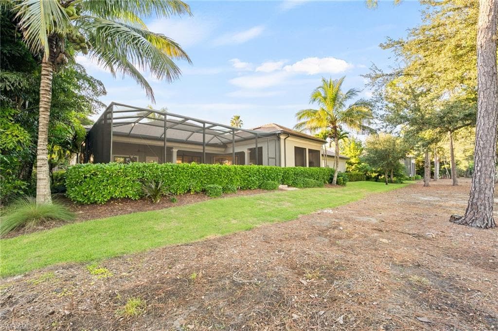 3987 Brynwood Dr, Naples, FL 34119-34