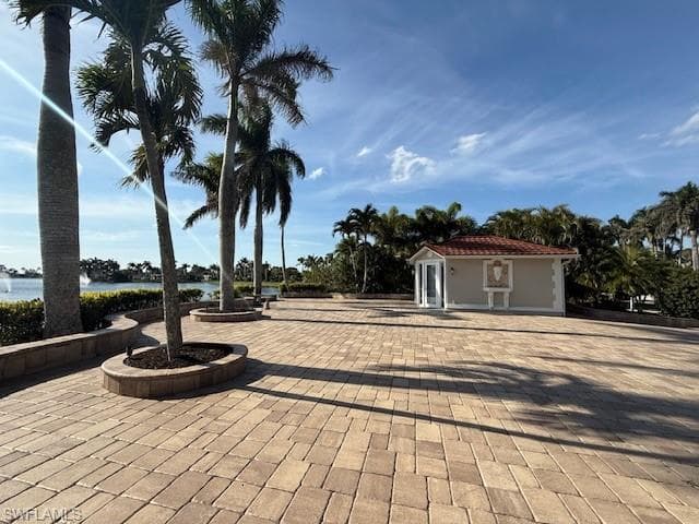 4801 Corian Ct, Naples, FL 34114-13