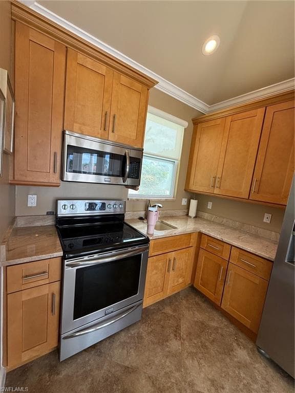 4801 Corian Ct, Naples, FL 34114-35