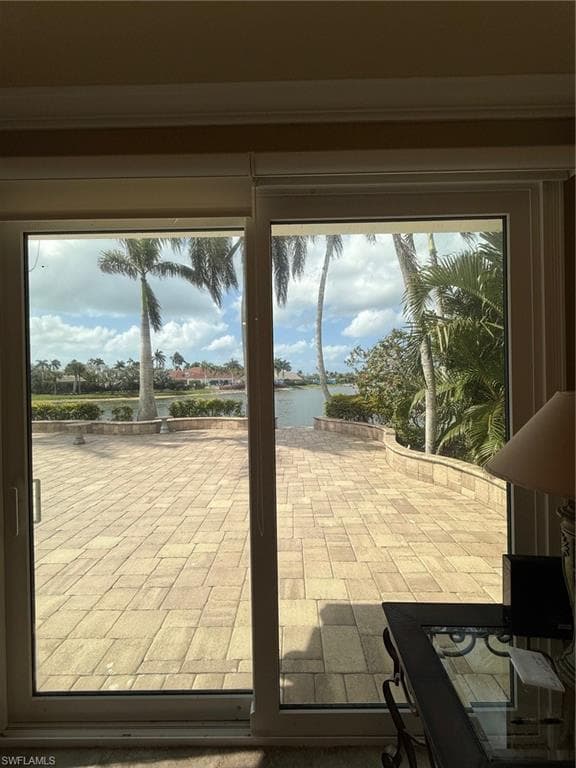 4801 Corian Ct, Naples, FL 34114-39