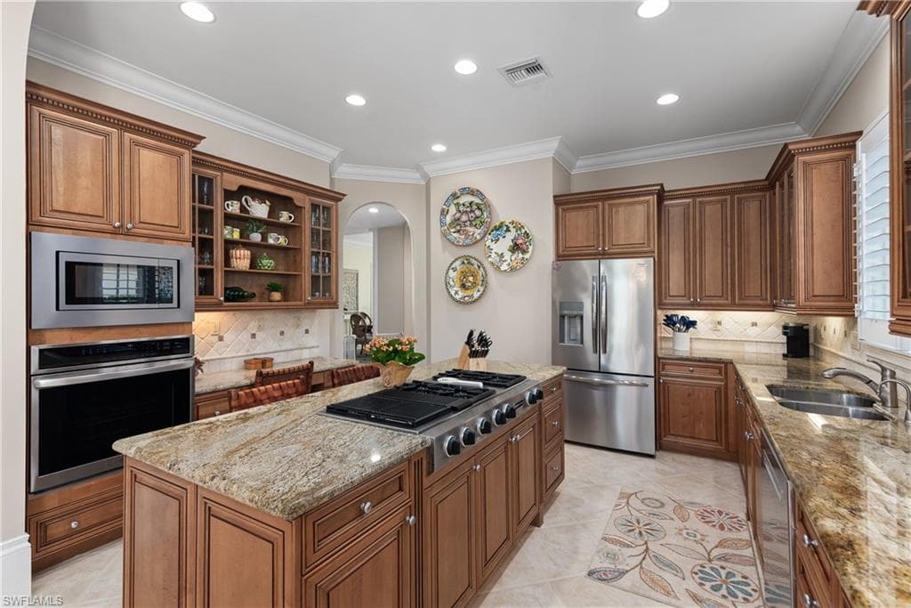 23611 Via Las Palmas, Estero, FL 34134-7