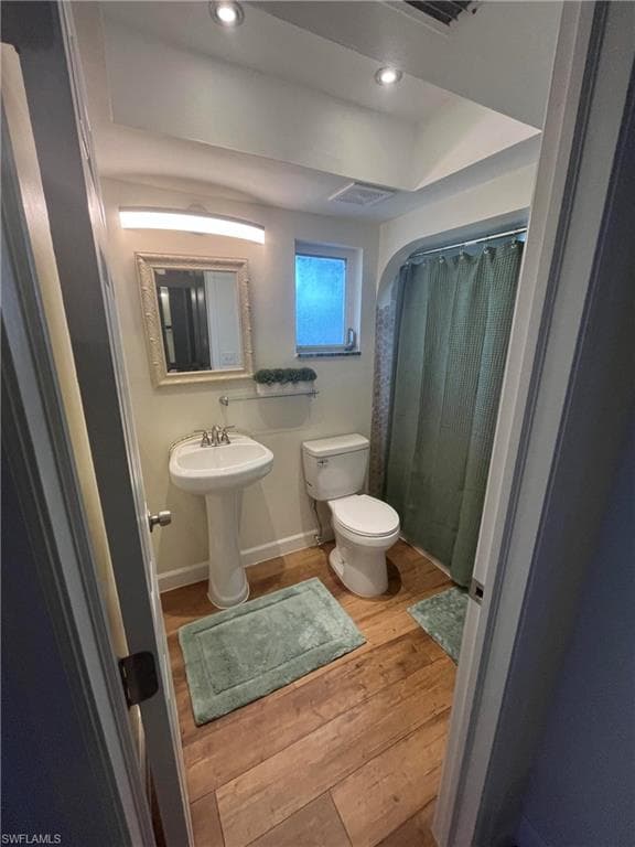 1513 52nd Ln, Cape Coral, FL 33914-16