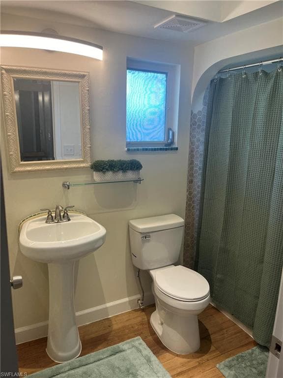 1513 52nd Ln, Cape Coral, FL 33914-18