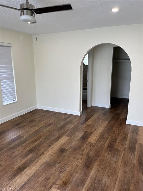 1513 52nd Ln, Cape Coral, FL 33914-4