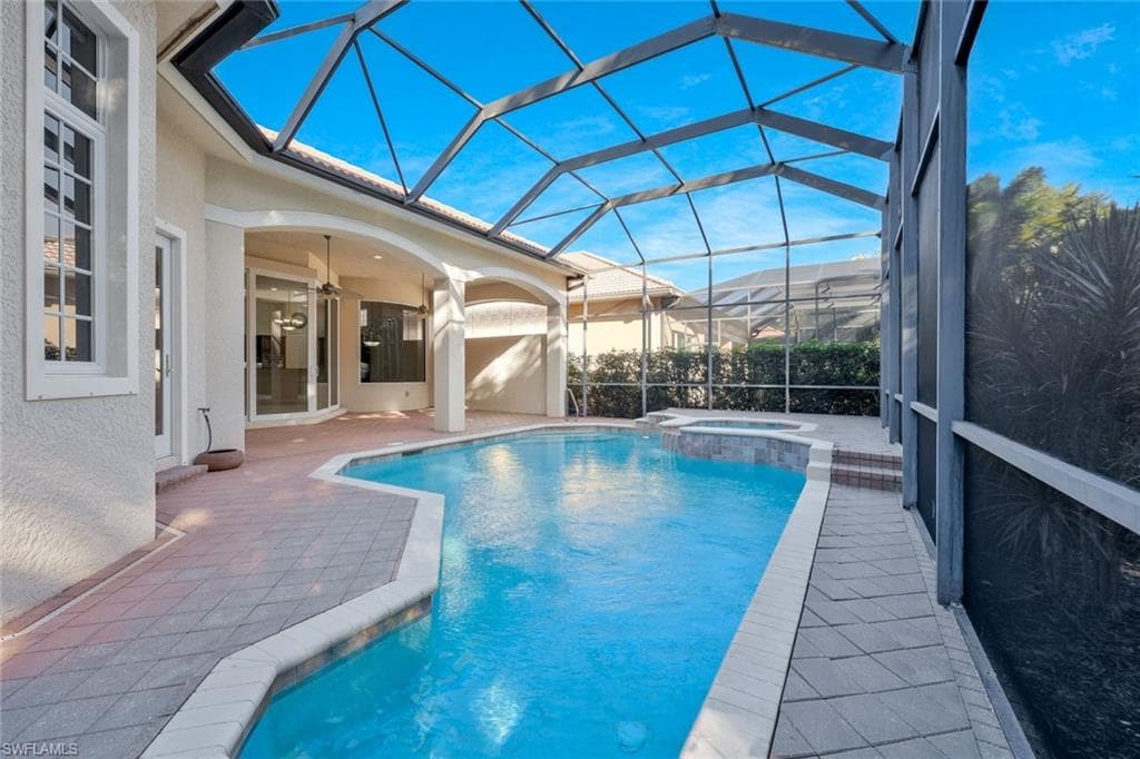 5616 Hammock Isles Dr, Naples, FL 34119-27