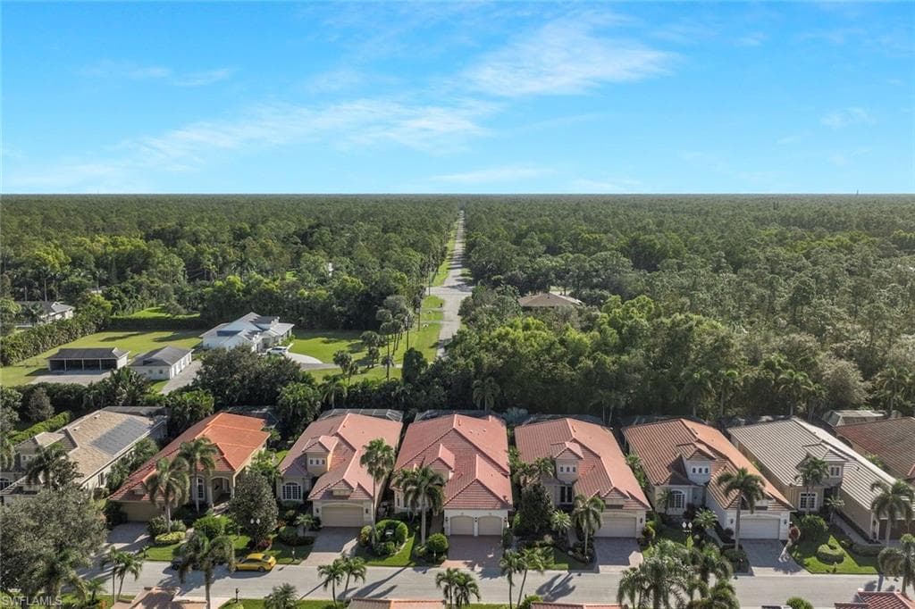 5616 Hammock Isles Dr, Naples, FL 34119-29