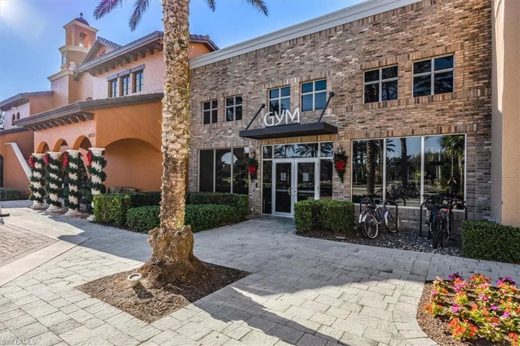 9070 Albion Ln N 5801, Naples, FL 34113-24