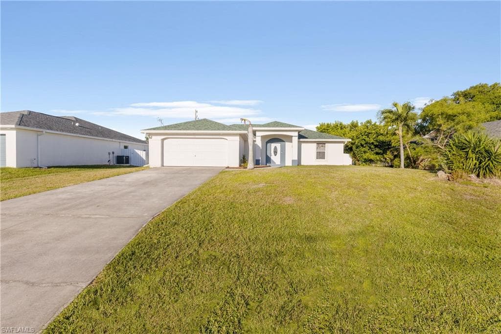 3320 11th Ave, Cape Coral, FL 33914-1