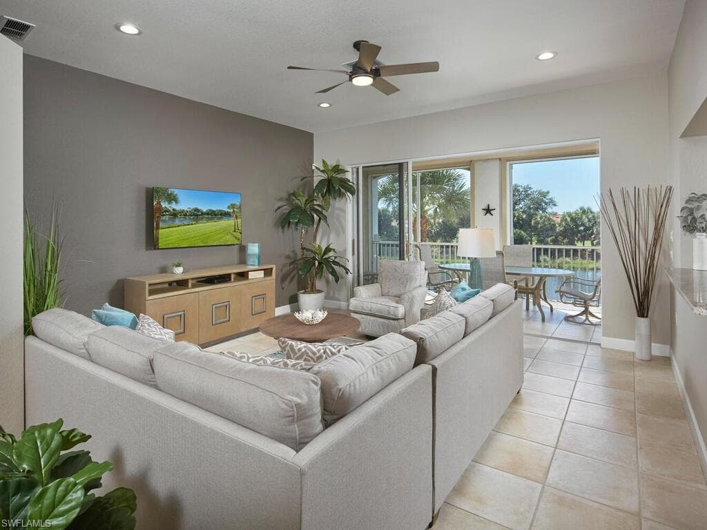 10331 Autumn Breeze Dr 202, Estero, FL 34135-2