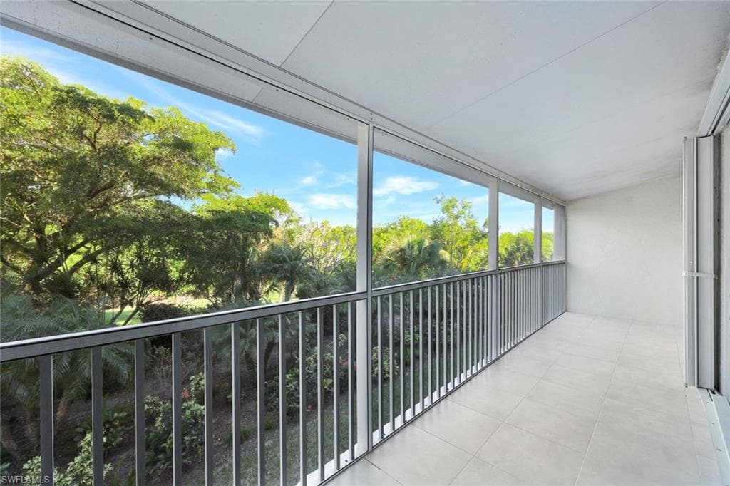 100 Stevens Landing Dr 101, Marco Island, FL 34145-19