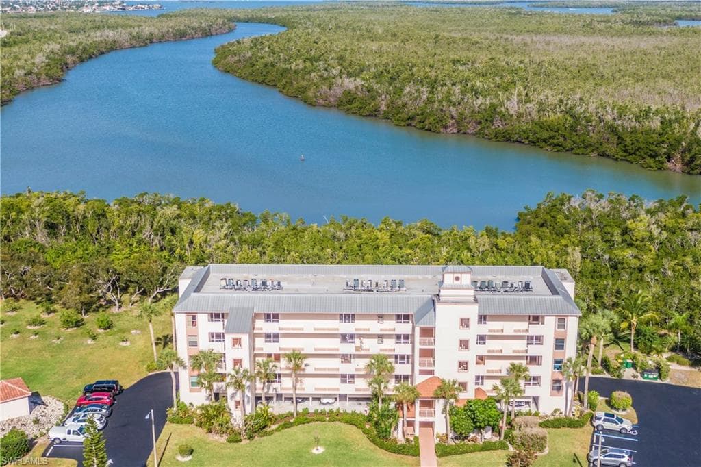 100 Stevens Landing Dr 101, Marco Island, FL 34145-25