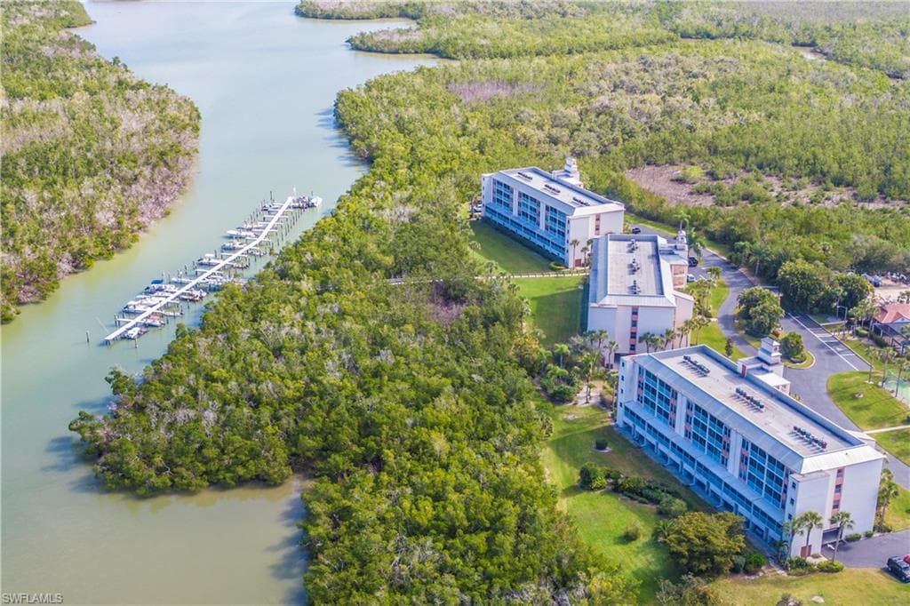 100 Stevens Landing Dr 101, Marco Island, FL 34145-28