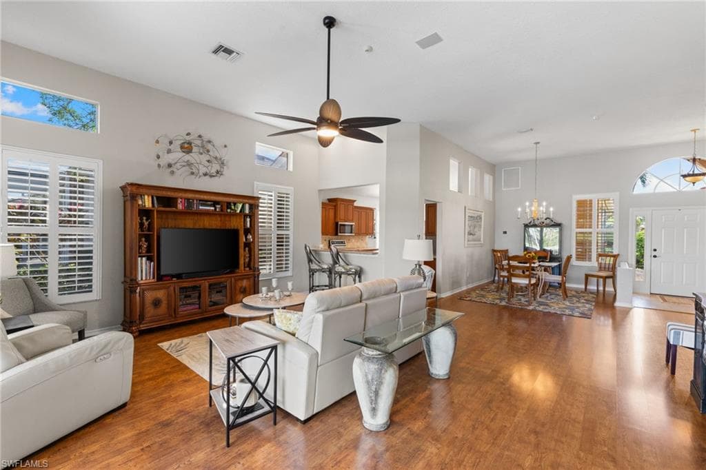 1845 Pondside Ln, Naples, FL 34109-11