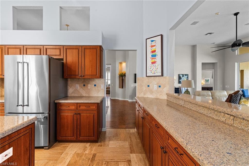 1845 Pondside Ln, Naples, FL 34109-16