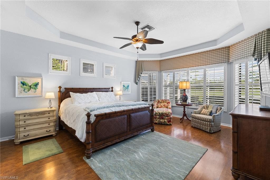 1845 Pondside Ln, Naples, FL 34109-22