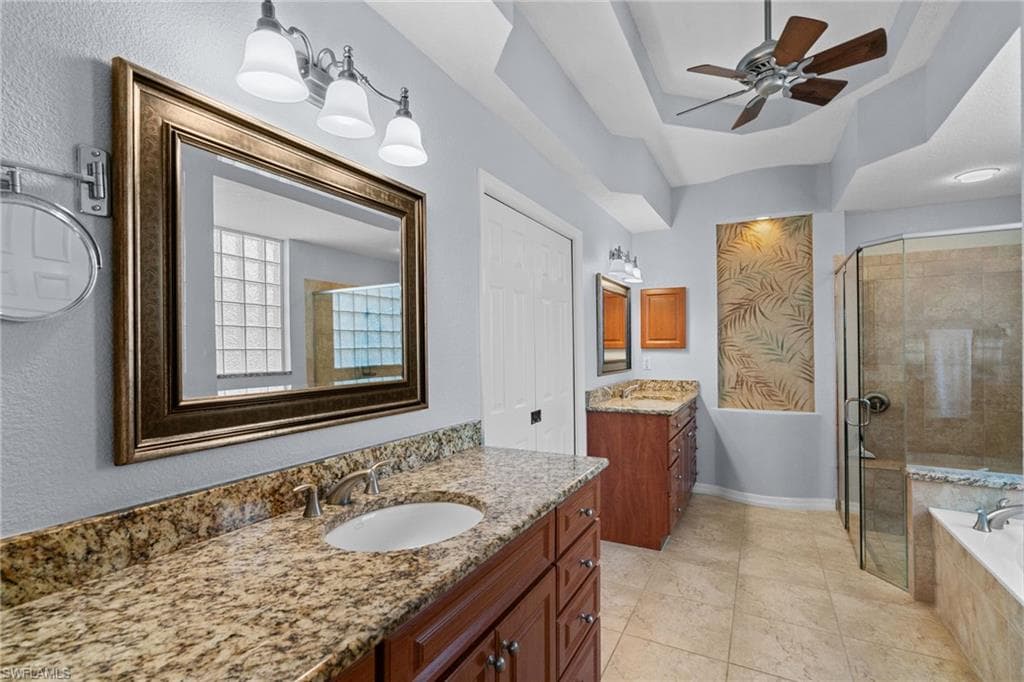 1845 Pondside Ln, Naples, FL 34109-24