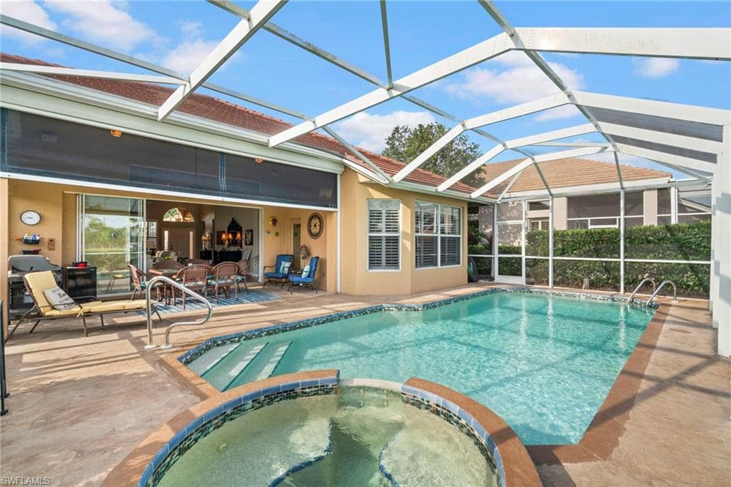 1845 Pondside Ln, Naples, FL 34109-33