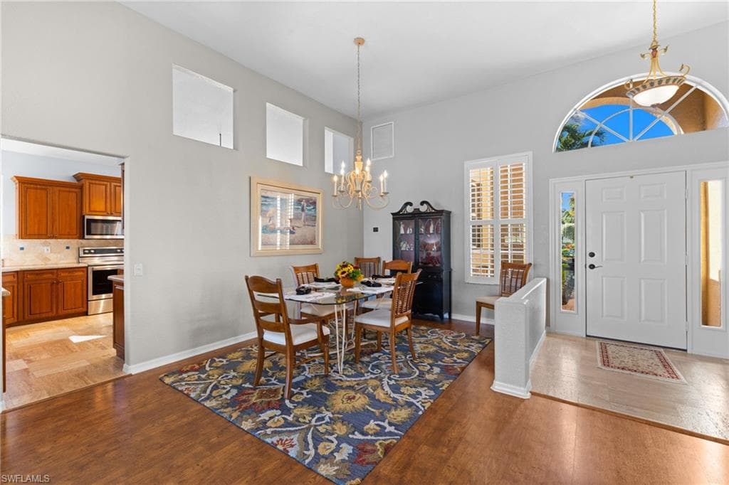 1845 Pondside Ln, Naples, FL 34109-4