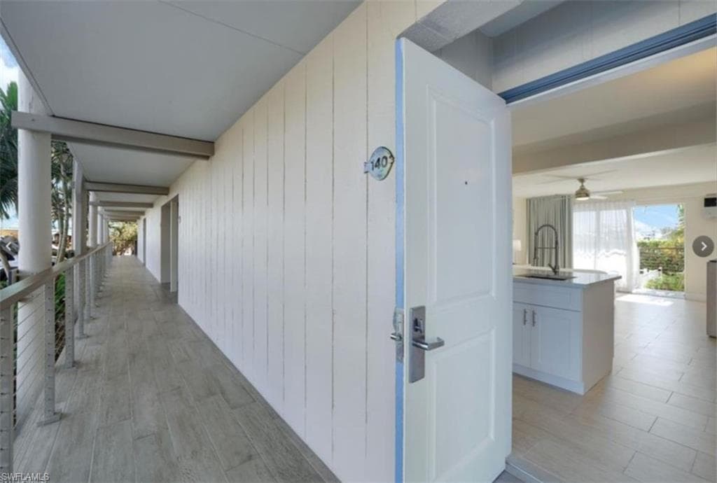 900 Broad Ave S 140, Naples, FL 34102-7