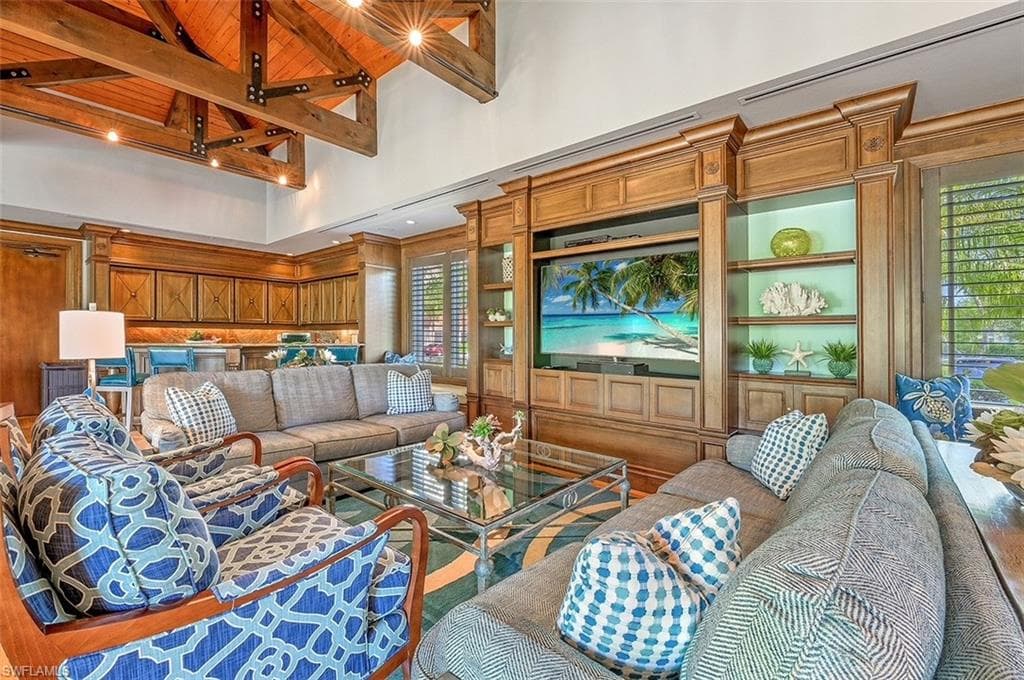 445 Cove Tower Dr 1702, Naples, FL 34110-31