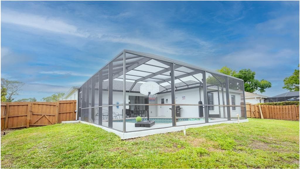 9151 Irving Rd, Fort Myers, FL 33967-2