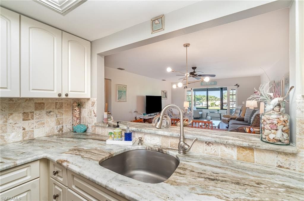 1781 Pebble Beach Dr 206, Fort Myers, FL 33907-8
