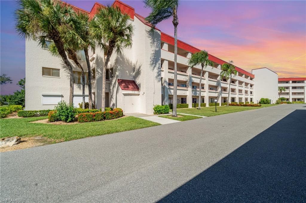 1781 Pebble Beach Dr 206, Fort Myers, FL 33907-19